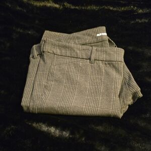 Old Navy Women's Gray Plaid Pixie Pants